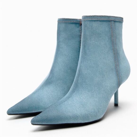 ZARA 36/6 Denim Blue Pointy Toe Heeled Ankle Booties - Picture 1 of 11